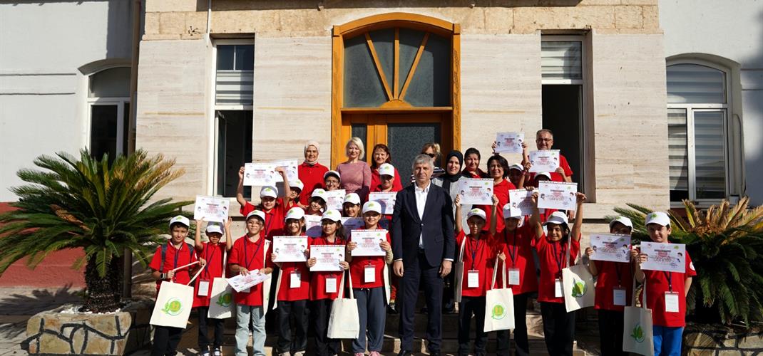 Lider Çocuklar Tarımı ve Kooperatifçiliği Yerinde Öğrendi